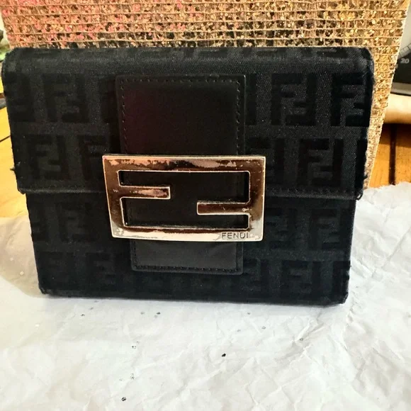 Fendi Black zucca fold over wallet - Picture 1 of 15